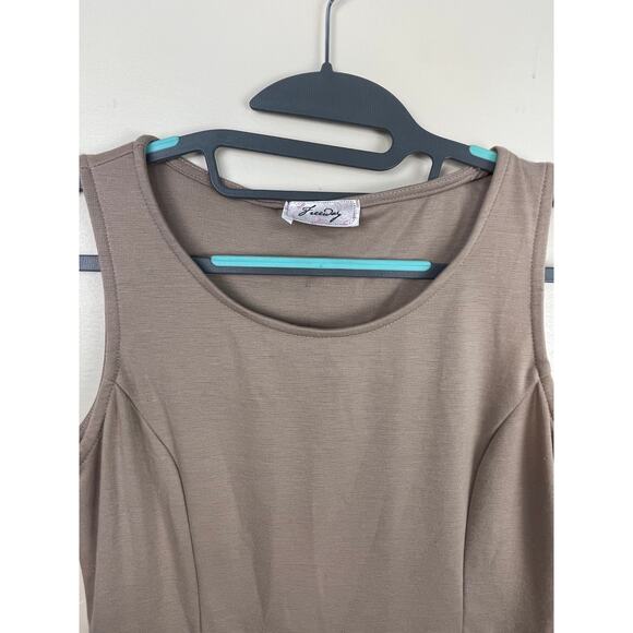 Women's Taupe and Purple Psychedelic Chevron Sleeveless Boho Dress - Picture 5 of 5